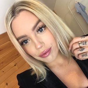 Meet your Posher, Jocelyn